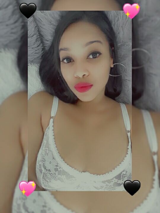 _moniquelovay_
