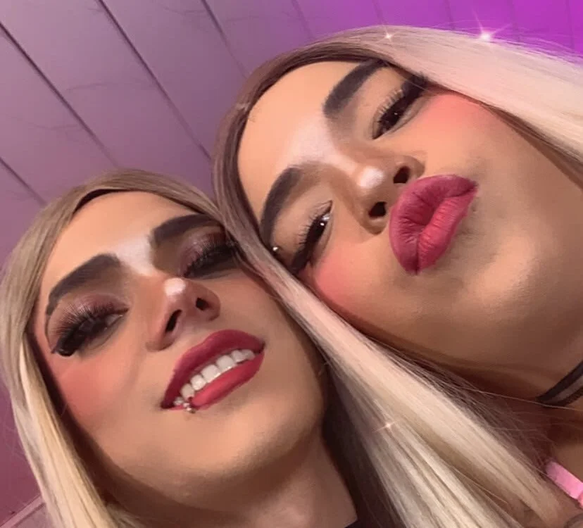 _the_blonde_girls01