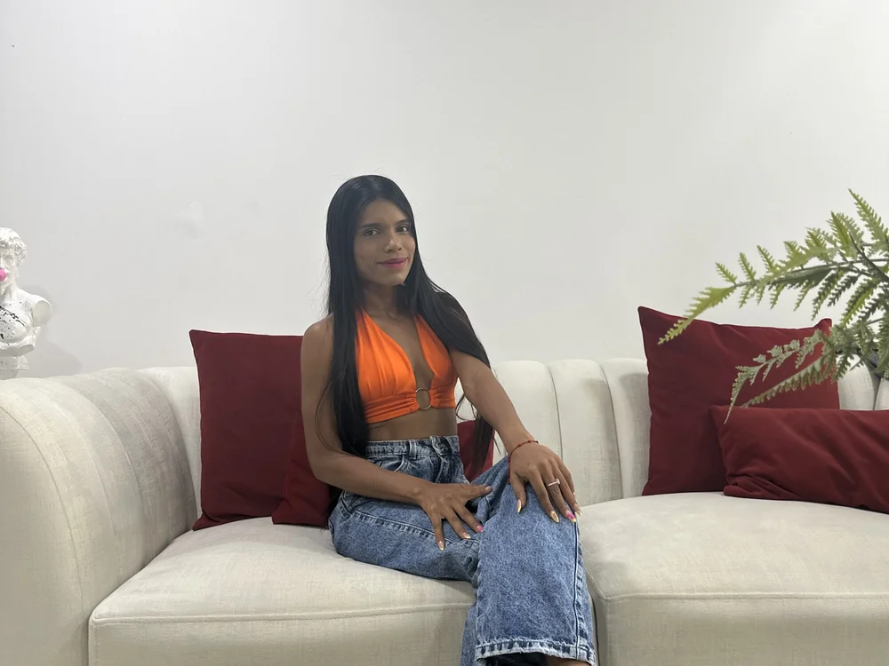 alana_salazar
