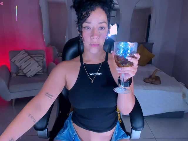 ALESSA ROMERO 👑