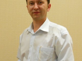alex-u81