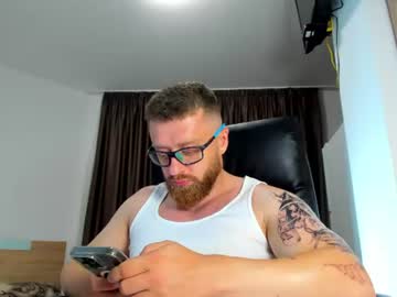 Alphaalexxx (Let's reach Me 100 thumbs up)