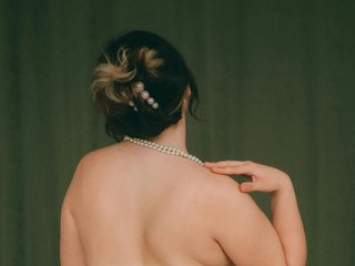 BonnieFlirt
