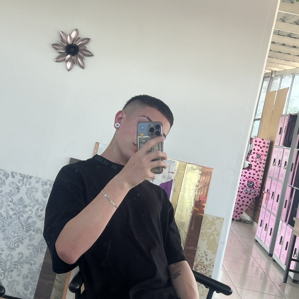 boyfox_tay
