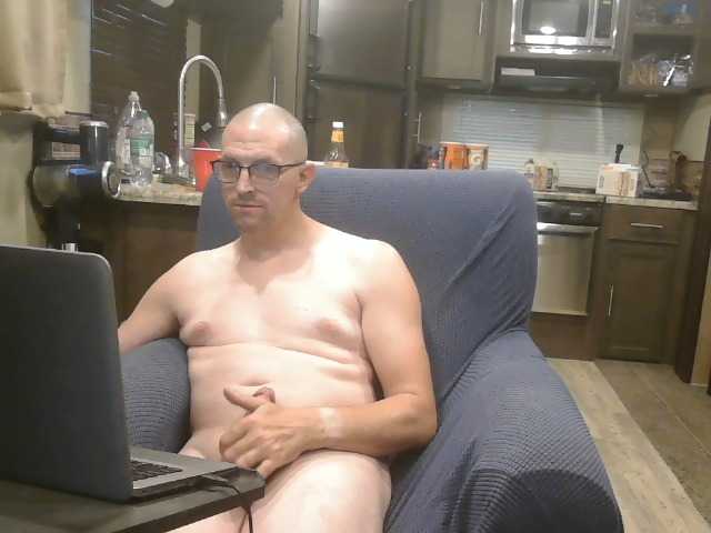 buttnaked