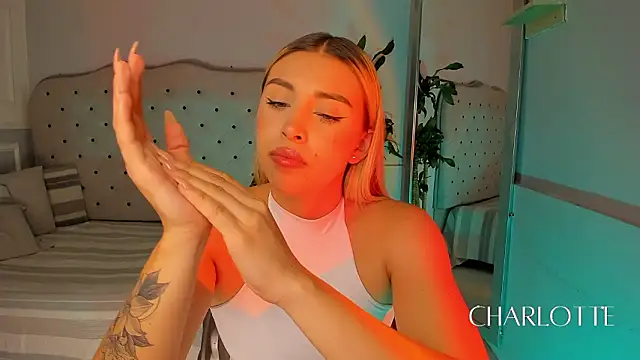 charlotte__grey
