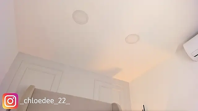 chloe_d