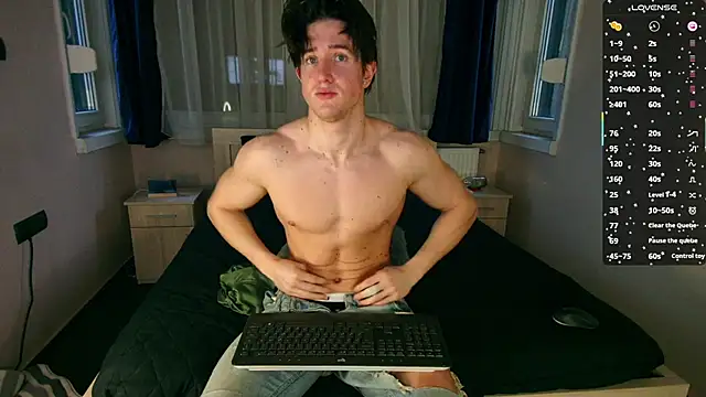 christianlevine_
