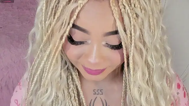 conny__curly