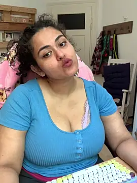 curvydesifromgermany