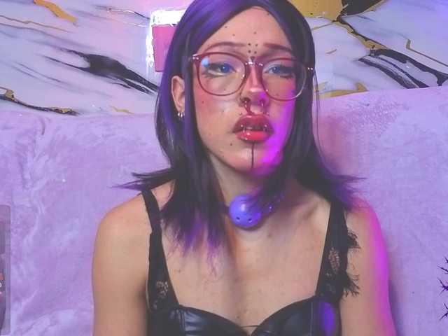 dark-nina-