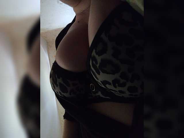 EveHugs