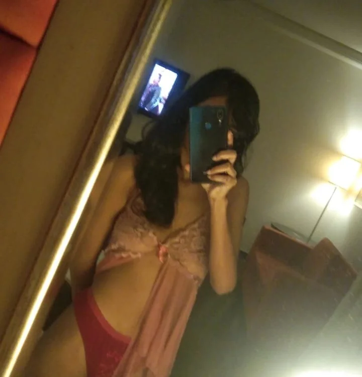 exude_diya