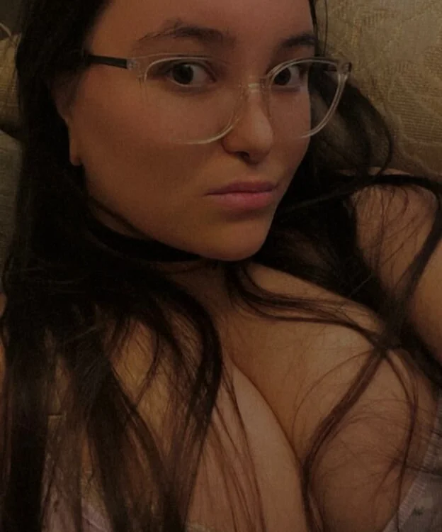 girl_julia