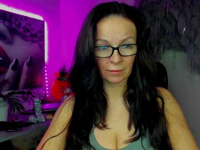 HelenSHOW1