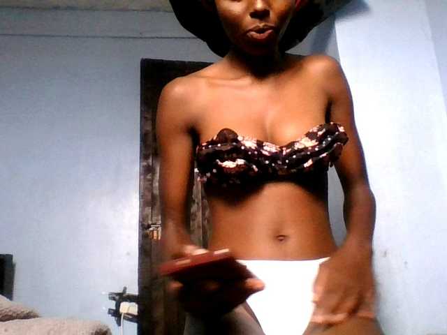 Hornygal21