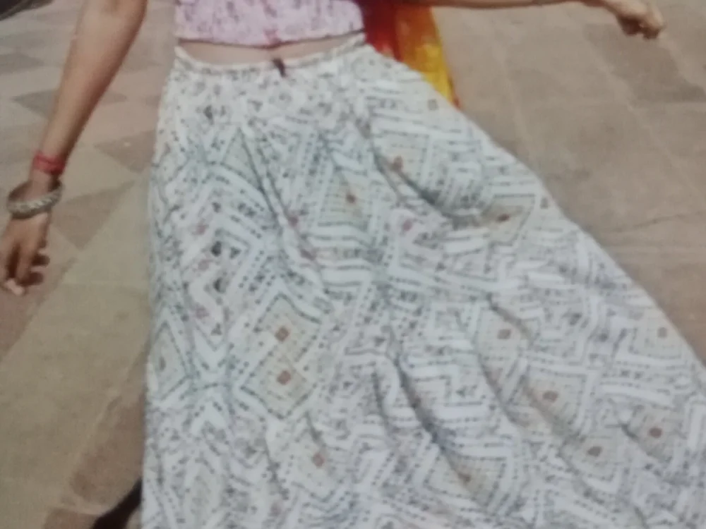 hot_rashika_