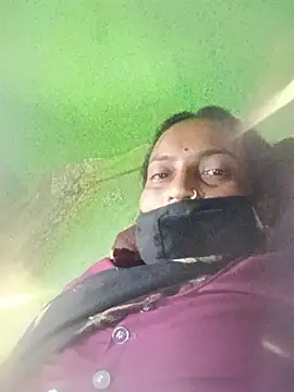 hot_seema83
