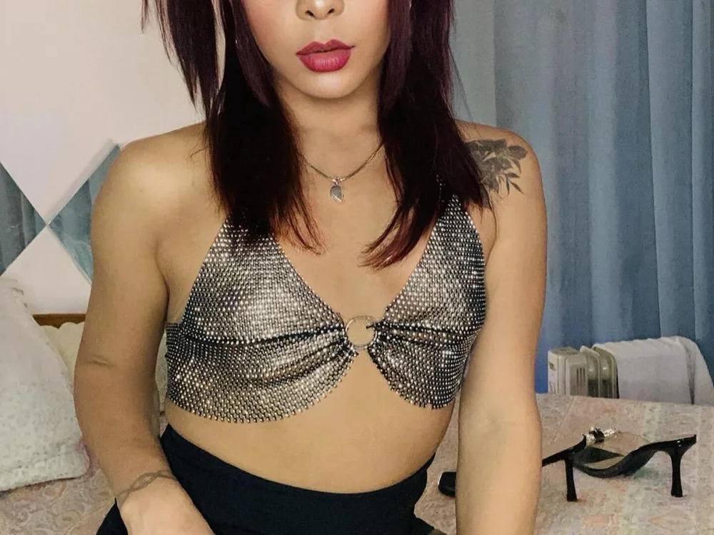 housegirl_bigcock