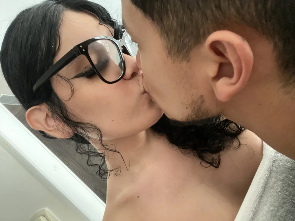 julian_victoriacollins
