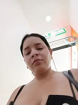 julieth_hot-69