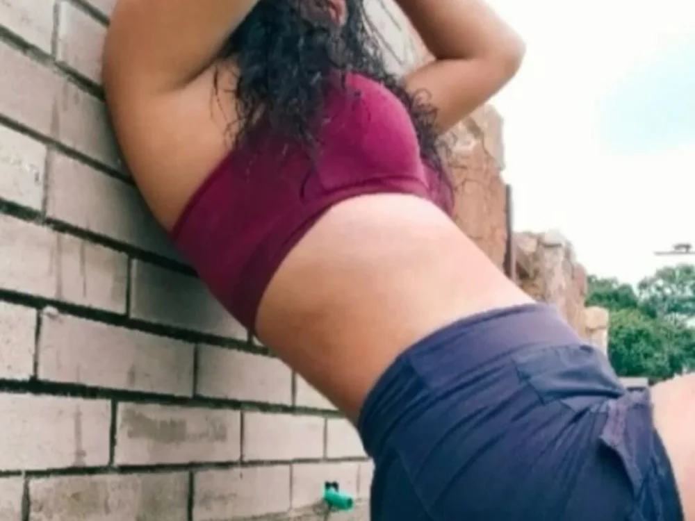 karla18_
