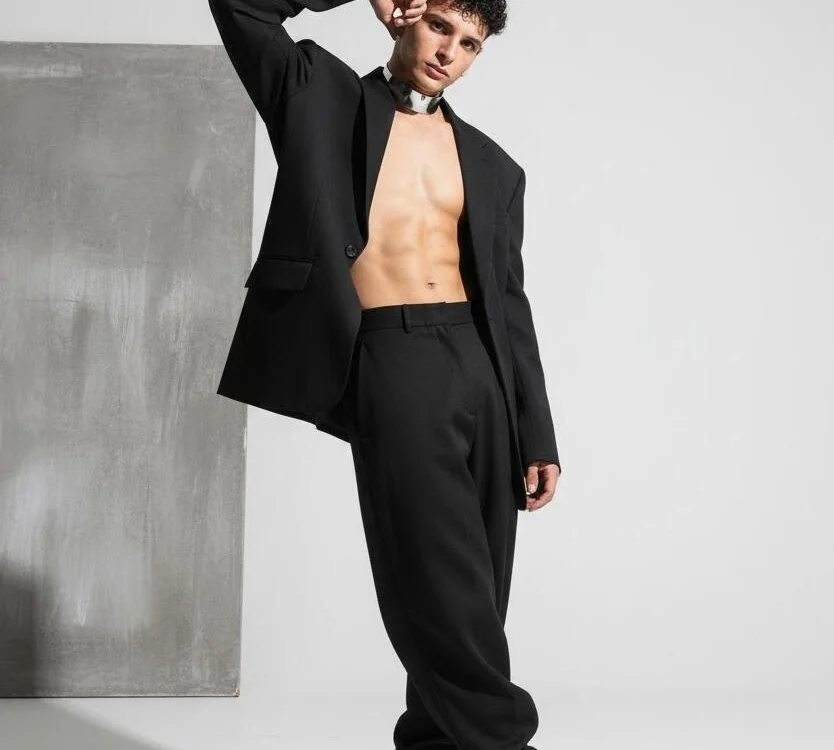 keen_black_