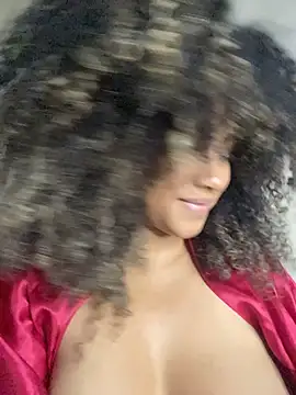 kendra_curly