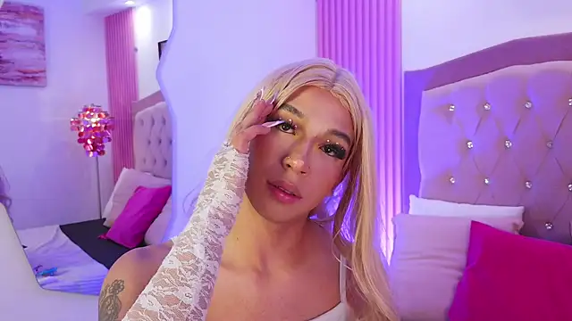 khloe_dangel