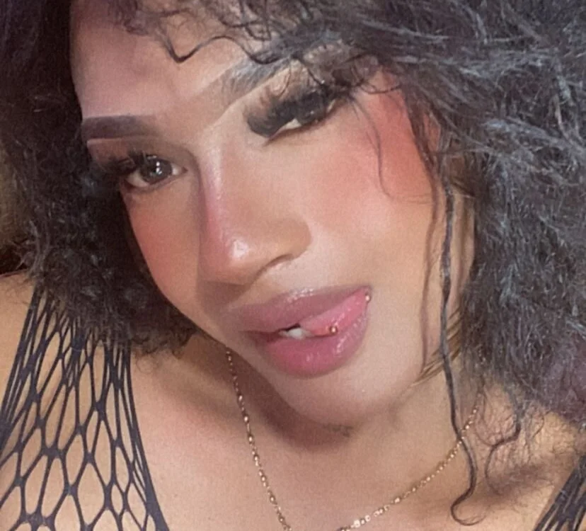 kiara_gomez__