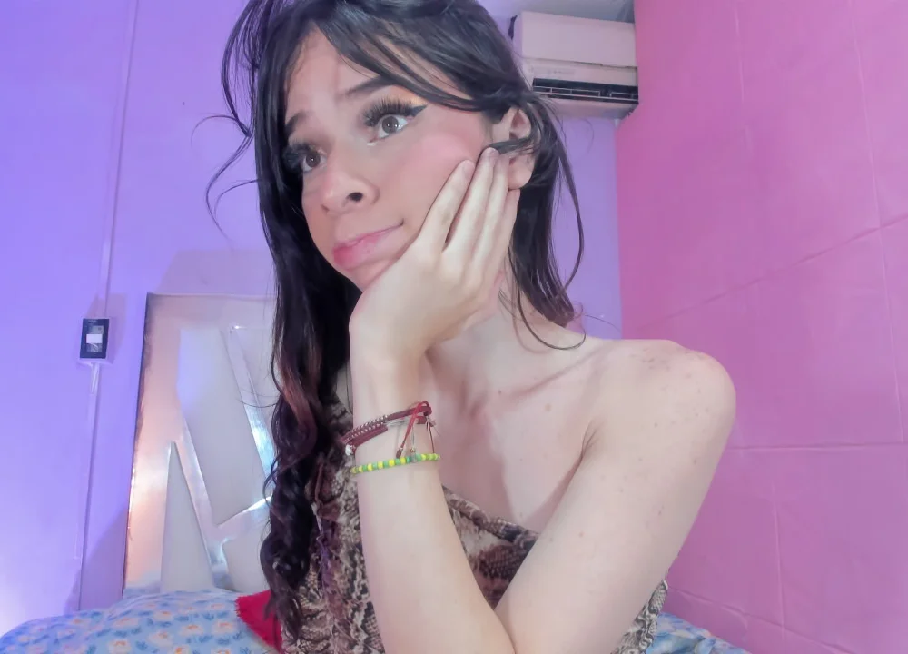 kiara_sexyhot