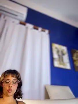 leylaknox