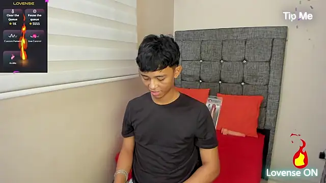 little_twink19x