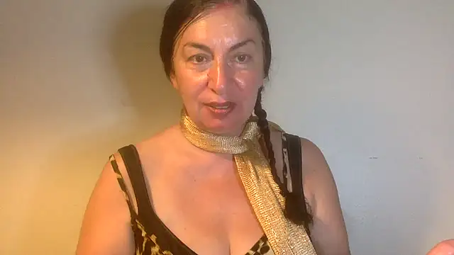 lizzaa80