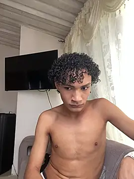 lyan_77