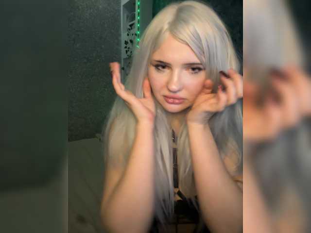 -Melani-