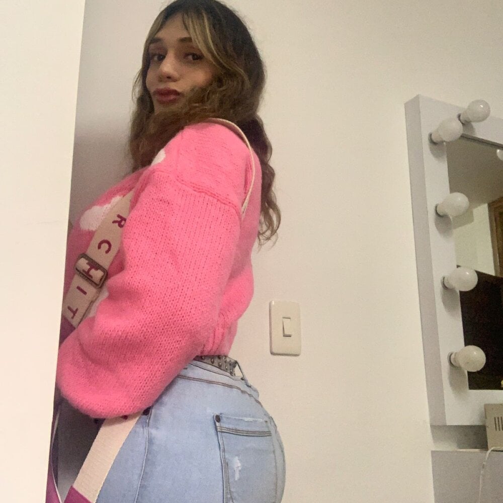 melany_bigass1