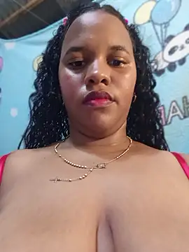 michelle_castillo