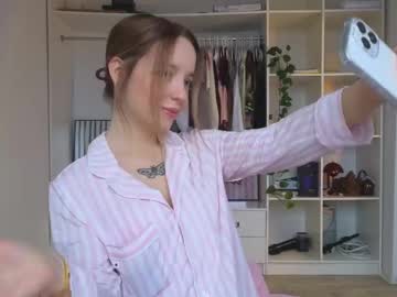 ♡ MIA ♡