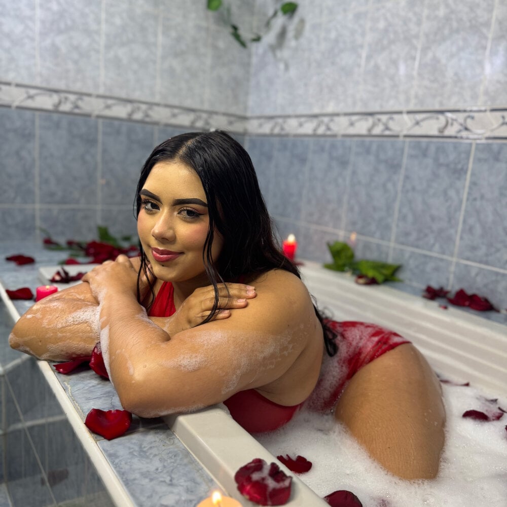 nahiara_lee