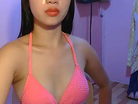 naughtyhotmikka