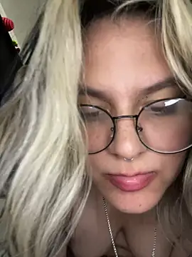 naylavelvet
