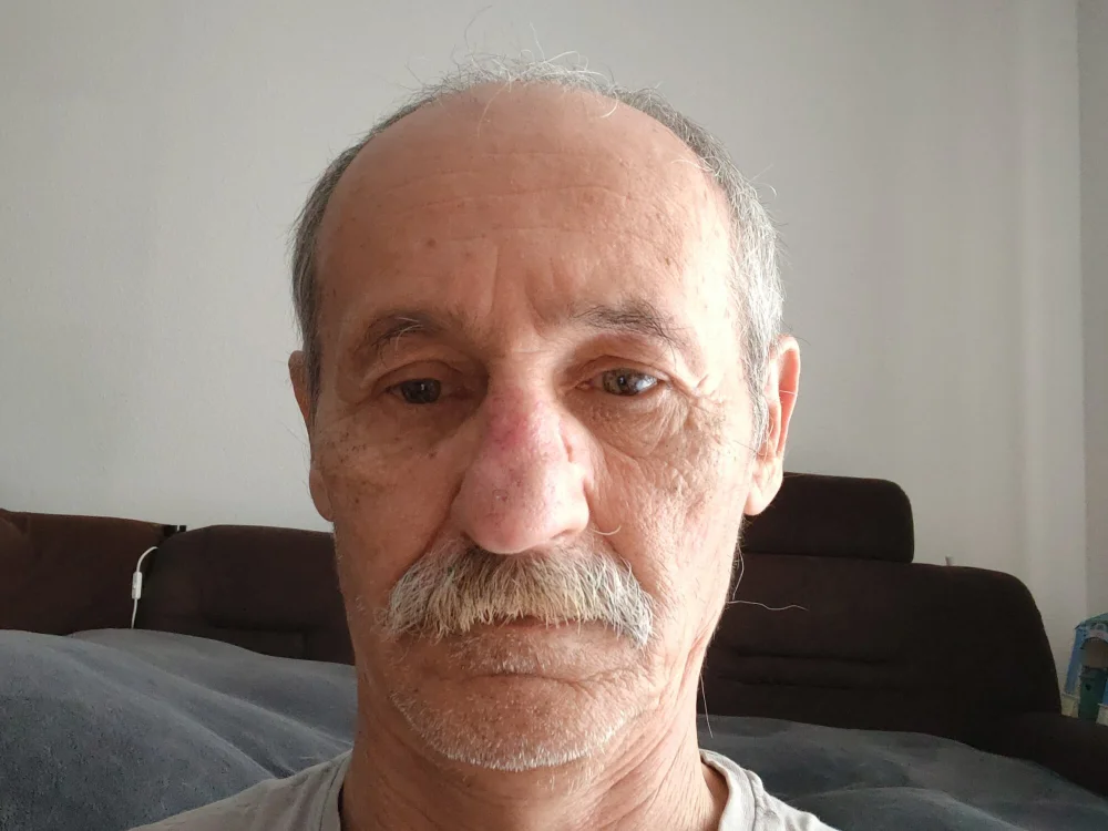 oleg049