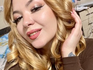 Mia_sweet