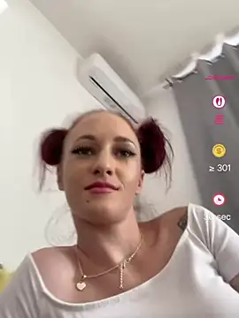 roxyfoxyyy