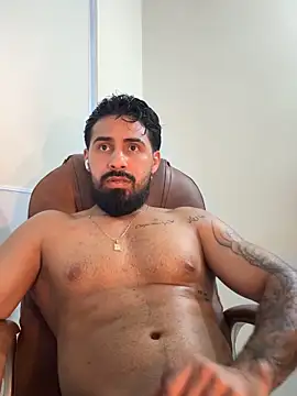 ryan_black3
