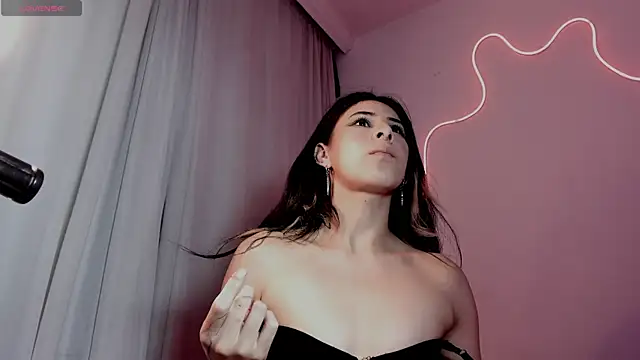 sara_foxx1