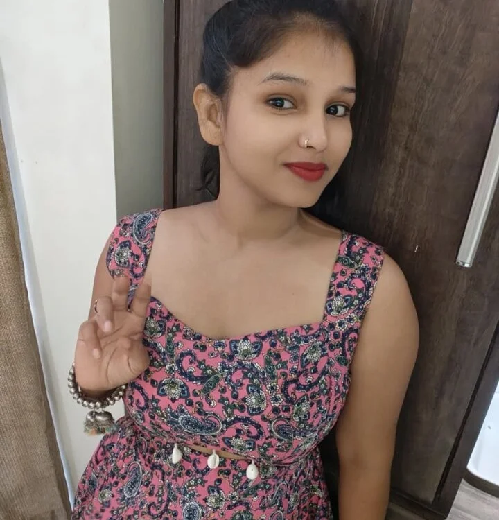 sexy_divya__