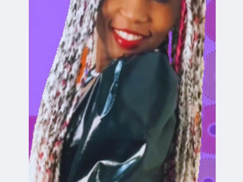 shantelsexyyoungmilfie