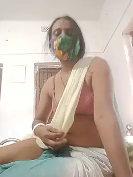 simi-hot-boudi